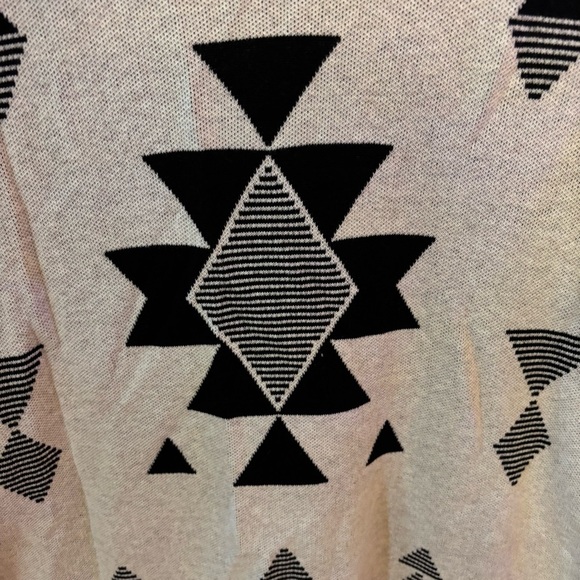 Jessica Simpson Aztec Print Long Open Cardigan Black/Cream Size L Cotton - Picture 4 of 14